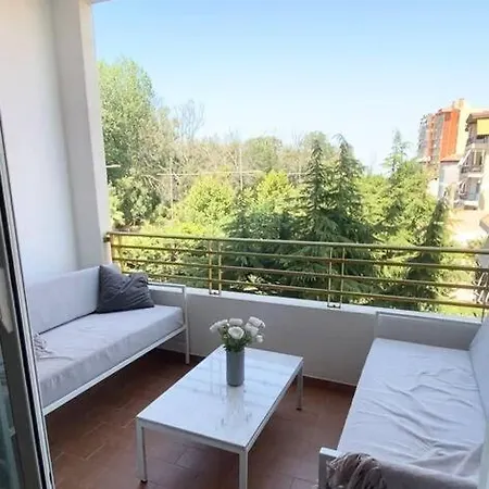 아파트 Near Beach Durrës